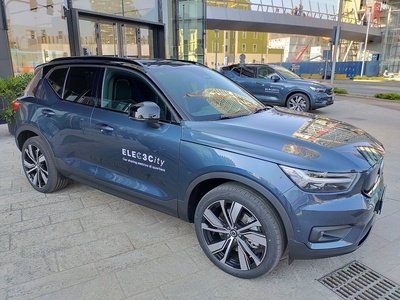 Car sharing elettrico di quartiere, Milano arriva prima con Volvo