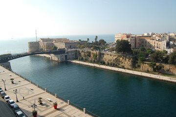 Case a 1 euro in Puglia: come funziona e come aderire al progetto