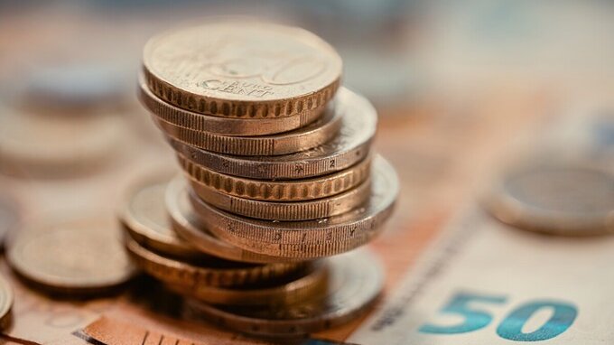 Pensioni, novità per l'assegno di incollocabilità da gennaio 2026. Spetta per 2 anni in più