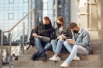 Scuola, Campania controcorrente su misurazione febbre: le novità
