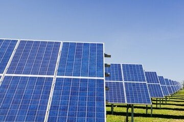 Rinnovabili, quali Paesi sono in testa e quali restano indietro nella transizione ecologica?