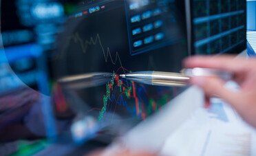 Cos'è l'analisi fondamentale e come usarla nel trading