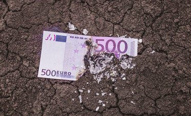 Il peso del debito costringerà i paesi ricchi a scegliere tra più tasse e più inflazione