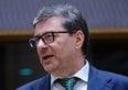 Giorgetti alle banche italiane: “Hanno il dovere di contribuire all'ultimo miglio”. Ma da Messina (Intesa) arriva il gelo
