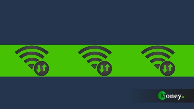 Cosa significa la doppia freccia sui simboli di WiFi e Bluetooth?