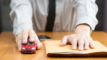 Fermo amministrativo, ecco chi rischia nel 2025