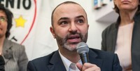 M5S scissione più vicina. Bugani: “Un matrimonio può finire…”