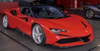 Ferrari SF90 Stradale è molto più veloce di quanto annunciato dal marchio