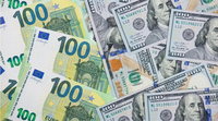 Euro dollaro vicino ai minimi di 9 mesi: i motivi