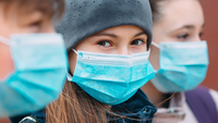 Coronavirus, nei bambini risposta immunitaria più debole: lo studio