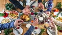 Contagi in famiglia, un positivo al Covid può infettare la metà dei parenti: lo studio