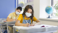 Scuole in Campania, da lunedì in presenza fino alla terza elementare: l'ordinanza