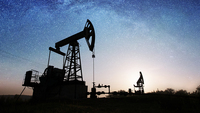 Il petrolio oscilla e chiude una settimana pessima: i motivi 