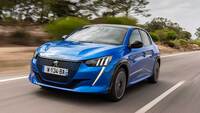 Peugeot e-208 ed e-2008: maggiore autonomia per i model year 2022