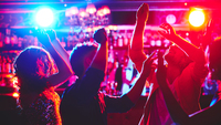 Feste clandestine a Capodanno: cosa rischia chi organizza e chi partecipa