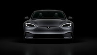 Tesla rivede i prezzi listini: fino a 6.000 euro in più per la Model S
