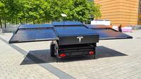 Tesla svela un nuovo range extender a energia solare