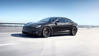 Tesla annuncia aumento di capitale da 2 miliardi