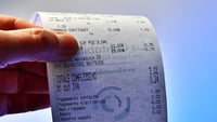 Lotteria degli scontrini, la prima estrazione sarà il 7 agosto: le regole ufficiali