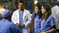 Finti medici Grey's Anatomy donano mascherine e oggetti di scena per il coronavirus