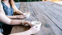 Amici e fidanzati: chi sono gli “affetti stabili”