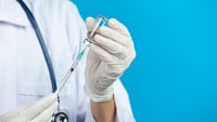 Vaccino coronavirus: perché non arriverà prima del prossimo anno