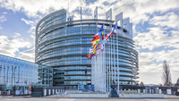 All'Italia €81 miliardi a fondo perduto dall'UE, Nicola Porro: "arriveranno solo nel 2021"