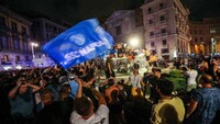 Serie A senza regole: sparisce il distanziamento sociale tra i tifosi