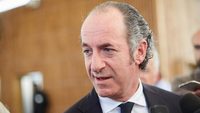Zaia, nuove restrizioni in arrivo: da lunedì stretta agli assembramenti