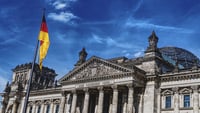 Germania: PMI composito oltre le attese, indice servizi delude