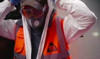 Banksy visto nella metro di Londra: il video lo mostra in viso