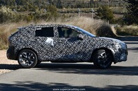 La nuova Nissan Qashqai si mostra in inedite foto spia