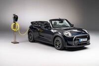 Mini Cooper SE Cabrio: la prima cabriolet al mondo 100% elettrica