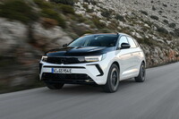 Opel Grandland Gse: primo contatto con il SUV ibrido plug-in da 300 CV