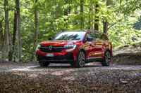 Renault Espace: design atletico ed elegante