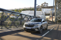 Renault Espace Esprit Alpine: l'esclusiva versione sportiva