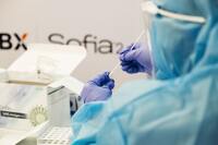 Si può prendere il Covid due volte? Quanto dura l'immunità con e senza vaccino 