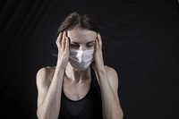 Covid invecchia il cervello di 10 anni: scoperti deficit cognitivi