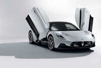 Maserati MC20 mostrata a poche ore dal debutto