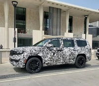 Nuova Jeep Grand Wagoneer: foto spia della versione di produzione