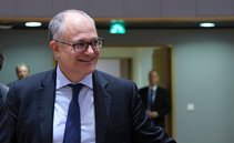 Who is Roberto Gualtieri, the new PD mayor of Rome and how much he earns