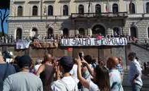 Cosa pensano davvero i "negazionisti" del COVID-19?