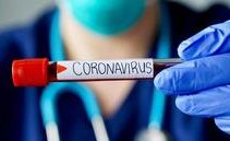 Le teorie complottiste sul coronavirus: da punizione per la Cina ad arma contro il petrolio