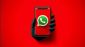 What to do if a stranger texts you on WhatsApp
