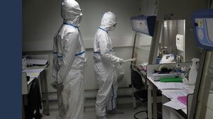 Coronavirus nato in laboratorio (ma non come arma biologica): nuove indagini su vera origine del virus