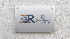 Quali avvisi manda l'Agenzia delle Entrate?