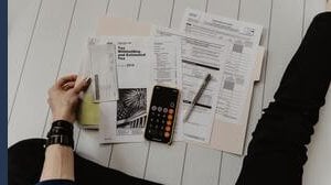 Busta paga, sai quanti soldi ti sono stati tolti da gennaio 2025? La tabella