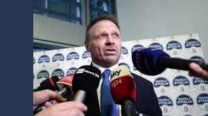 Sostituzione etnica, cosa prevede la teoria che è stata d'ispirazione per gli autori delle stragi di estrema destra