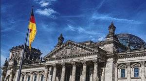 Germania, il bazooka del debito. 500 miliardi per comprare una crescita che non esiste