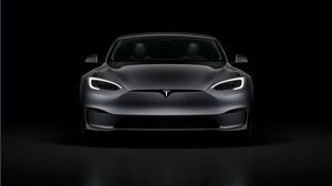 Tesla rivede i prezzi listini: fino a 6.000 euro in più per la Model S